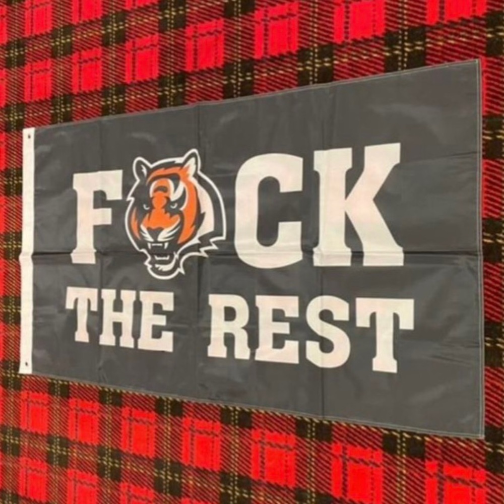 Brand new Cincinnati Bengals banner flag